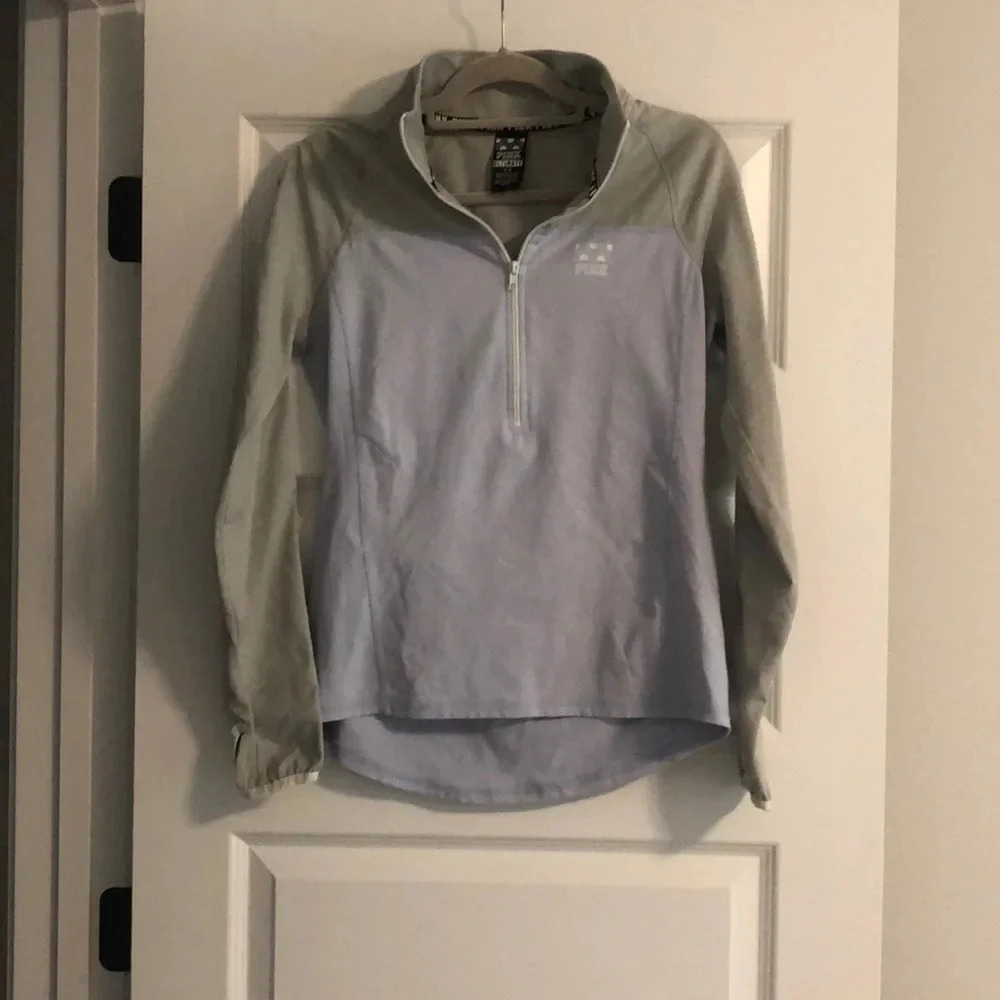 Victoria’s Secret pink ultimate workout zip up